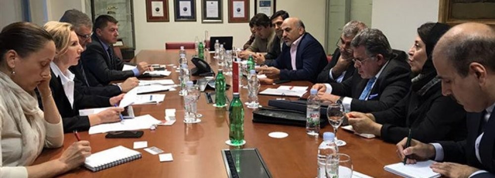 Iranian, Croatian Bankers Discuss Trade Hurdles