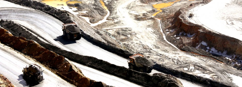Iran Finalizing €۲b of Foreign Investment in Mining Projects